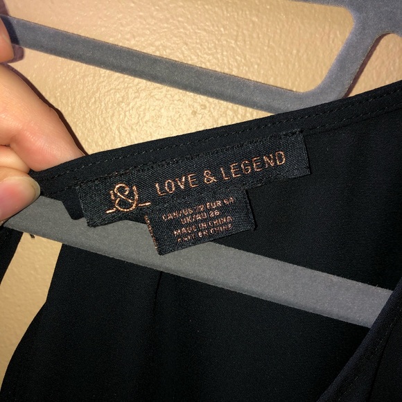 Long Sleeve Cold Shoulder Blouse with Dazzled Cuff - Picture 4 of 4